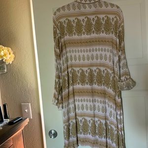 Lg J jill duster!  Light weight rayon!  Sleeves are full length!